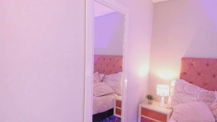 Live Stream of anniesclub