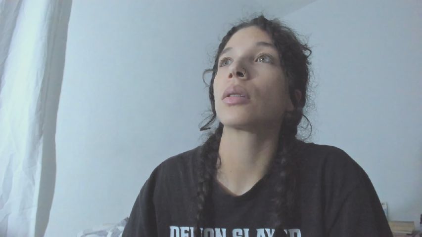 Nina_Doux live