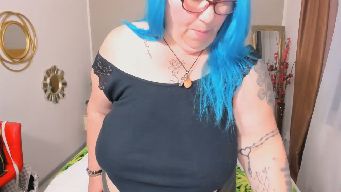 SweetBoobsM