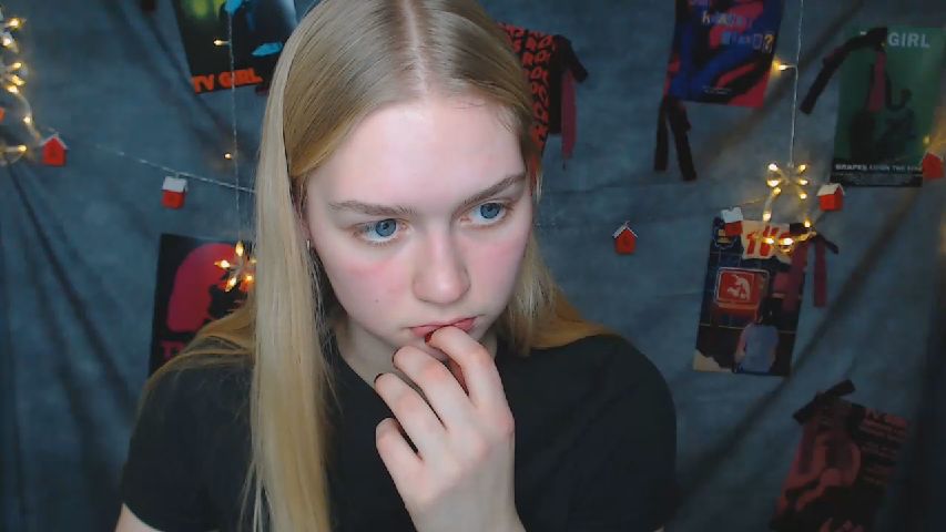 Live Stream of MClaara