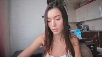 laurensaenz - Hello guys! See Whiteboard! 10 Kiss / 66 Ass in panties/ 122 Pussy / Snap4Life 400 / Like me 8^88^888