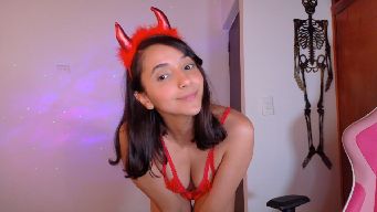 MissNatt - Come tease this devil! 🔥 Lovense ON — levels on whiteboard! 🌹 New Red Riding Hood video on MFCShare ♥ titties 99 | pussy 130 | rub clit 210