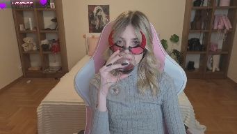Serphelia - Butt tease 333 Domi on fav vib 55/120/200/401/777 ❤️ tpvt & group on 💋 Hot video on MFC share ❤️‍🔥 for rank 11/111/333/555/1001