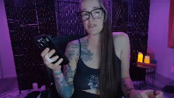 FarrahFoxy - Femdom, Fetish, Fantasy! Privates OPEN