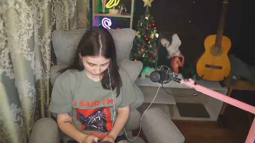 SweetQcheeks online profile