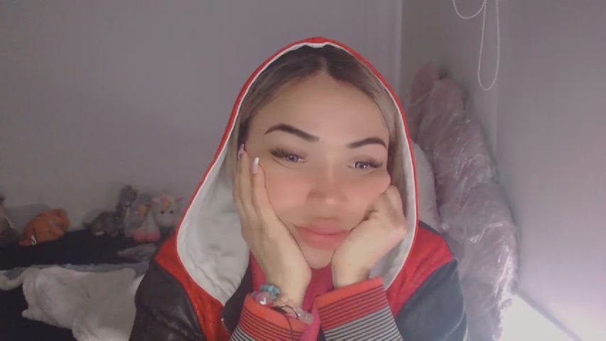 Meganhill_'s MyFreeCams show and profile