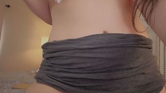 isabelle - tips make me vibe! 25 spank| 111 shot | 555 - 30+ vids & snapchat| 999 - buy my panties! ht 25