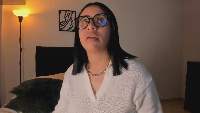 Im_maitee live