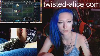 TwistedAliceW