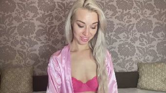TammyLynn - Hello ! Pm Me ! c2c - 50 ! Naked - 300