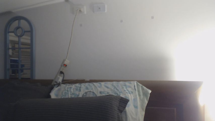 isabellazee2's MyFreeCams show and profile
