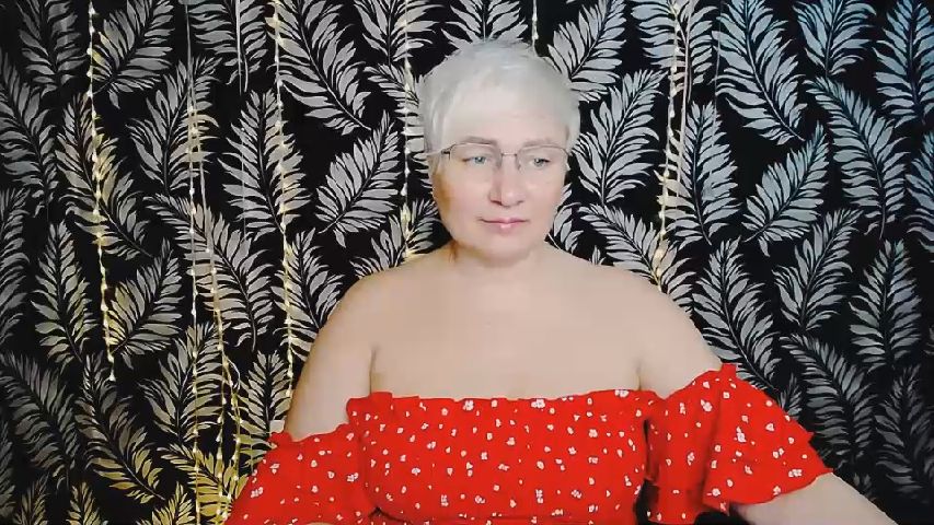 OliviaOskar_ online profile