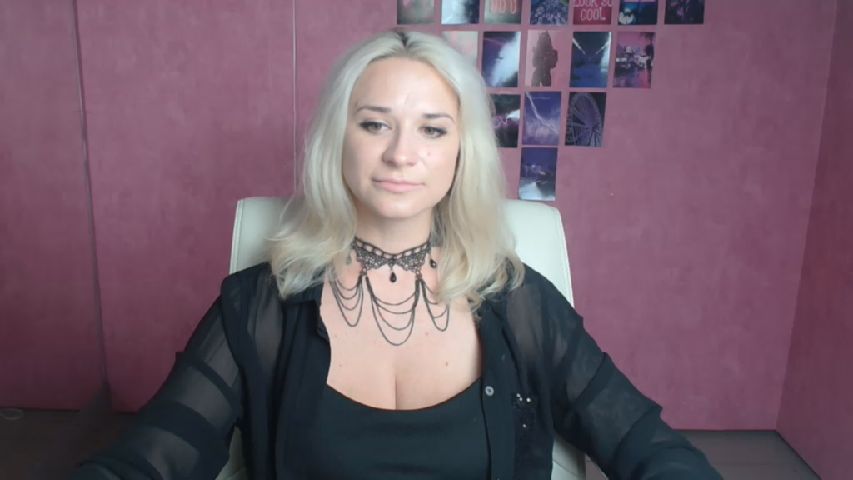 Susanna_Angel online image