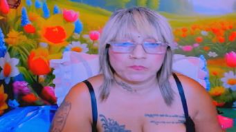 Roxyfoxy69