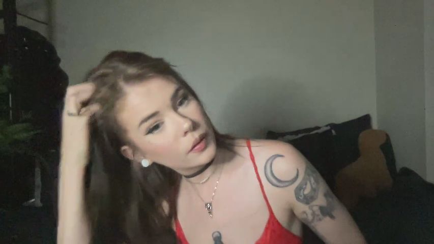 RileyWoods's MyFreeCams show and profile