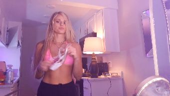 BlondeFantasy23