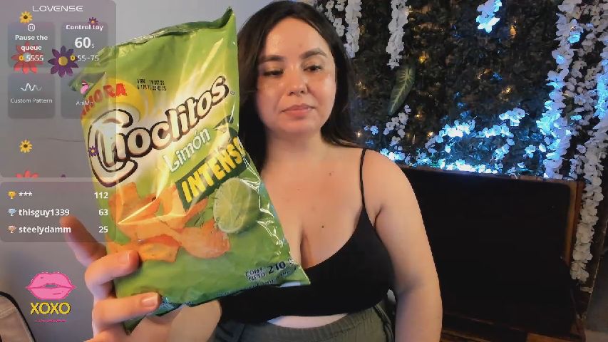 Ainohacarter's MyFreeCams show and profile