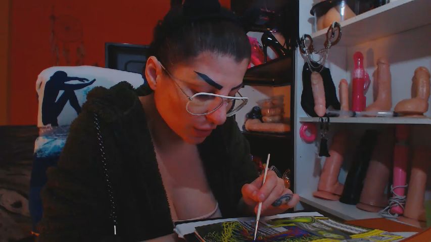 Cuminmenowbby's MyFreeCams show and profile