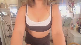 Sexylexi211 - PRVT/TEAMS/SNAP | 100 tkn to PM | 101 tkn bj tease | 120 tkn topless for 2 mins