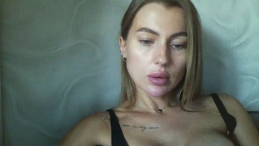 SofiaSimons online image