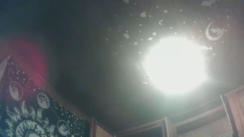 Scarlettfire1's MyFreeCams show and profile
