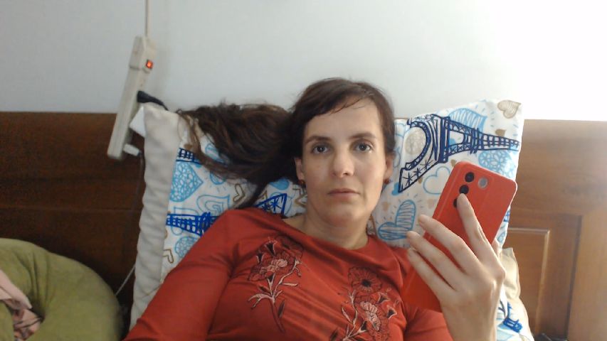 isabellazee2 online profile