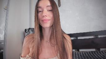 laurensaenz - Hello guys! See Whiteboard! 10 Kiss / 66 Ass in panties/ 122 Pussy / Snap4Life 400 / Like me 8^88^888