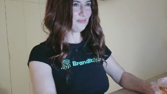 ImTanya - hi:) Lets hang out and have a good time* Drink 888