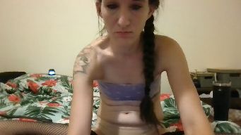 Bite_Size_Brat - Welcome to Brats Room Teams PM Me About My Content and Show Options