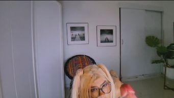 Veronikahil - hi guys,lovense,15 dontstop,26 feet,30 spank,37 c2c,50 tits,90 feetjob,100 tit fuck,120 playpussy,180 cumface,200 cumtits,210 naked,280 squirt,350 ride,pvt