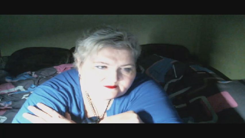 Lana005's MyFreeCams show and profile