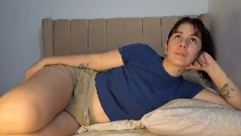Elisaink_red - hi,c2c 45,spank x4 50,shot 60,any flash 90,bj 110,top off 130,panties off 180,all naked 230,play pussy 355,anal 455,squirt 555,dp 666,cum show 999,pvt open
