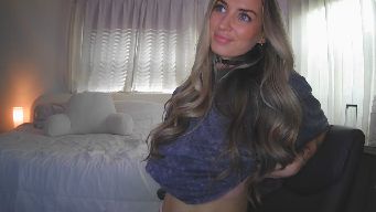 Bambi20 - 25 not a lurker/200 titty flash/33 spicy ?/50 tongue/123 spin the wheel/444pm/ 900 snap/ 2000 TP pretp/4444 cum club