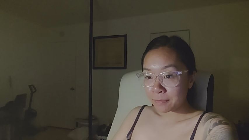 trvnkitty live