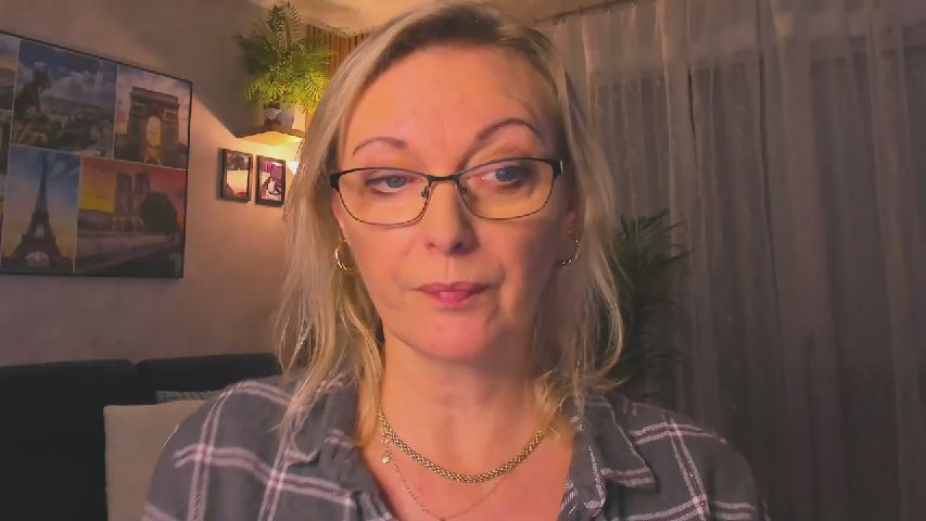 Live Stream of STARvanessa1