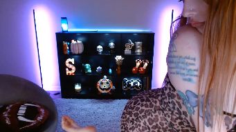 SkarletSpice - Howdy! 10 Lovins | 35 Cards | 45 Cheers | 55 Buns | 99 Spanks | 140 Meowww | 199 Nipple Clamps | 200 Friends | 350 Finger Fun | 400 Snapchat | True Prvts Welcum