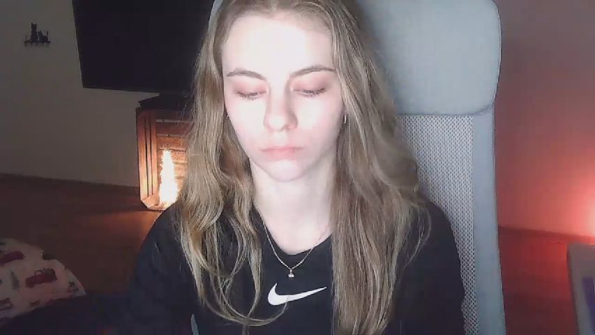 Live Stream of AriaFantasy