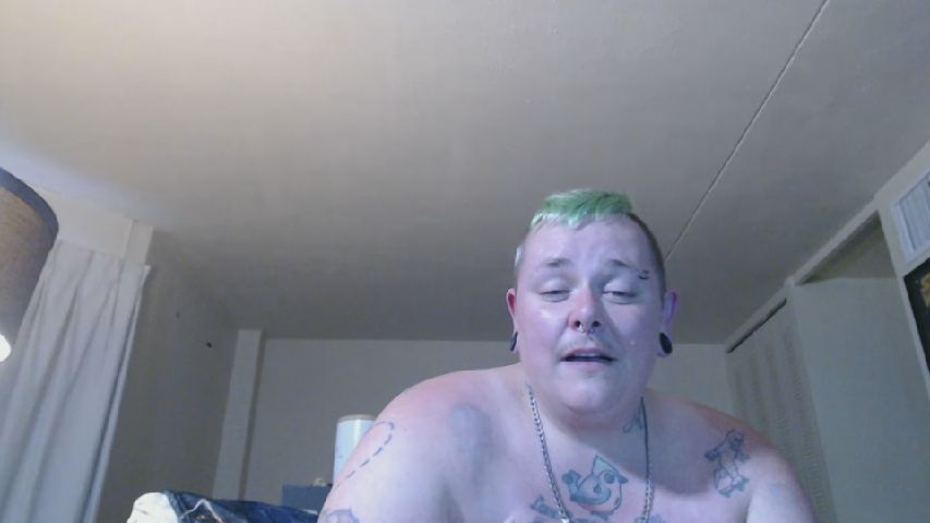 AJthePunk420's MyFreeCams show and profile