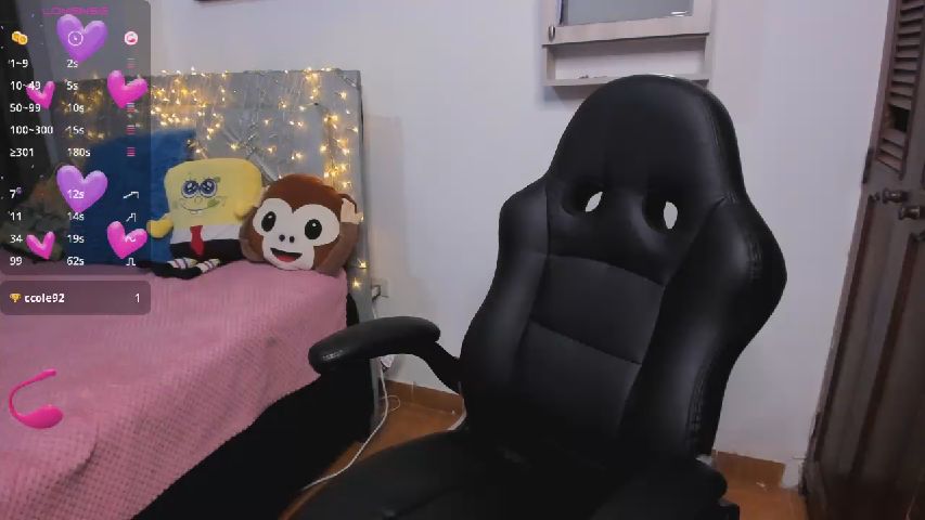 Angelagomez's MyFreeCams show and profile