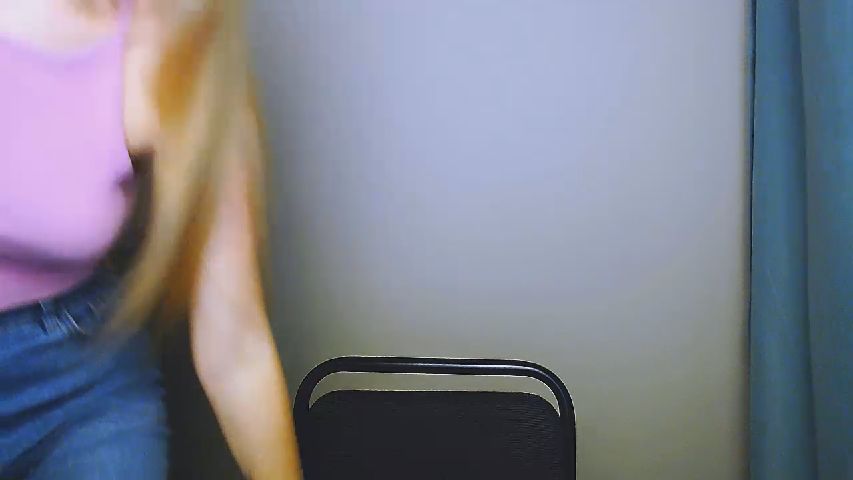 Live Stream of SnowQueen1