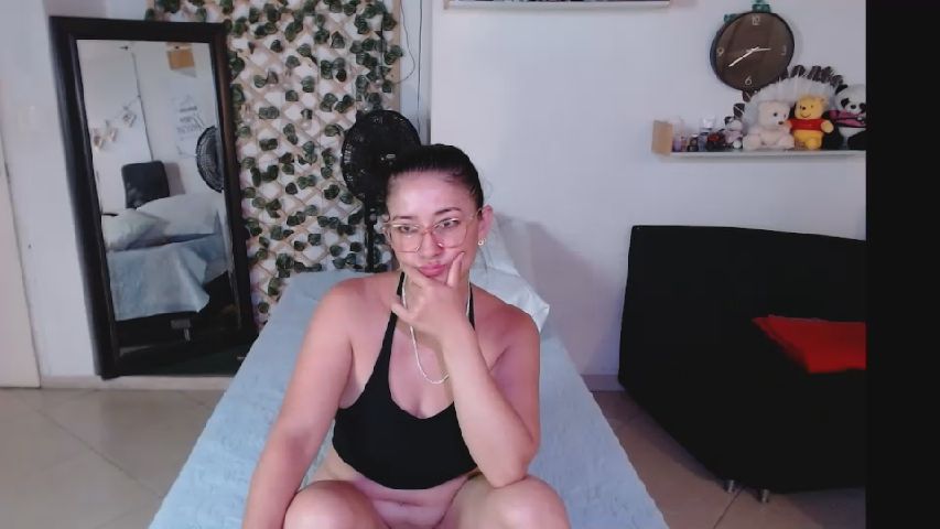 Samanthalusth live