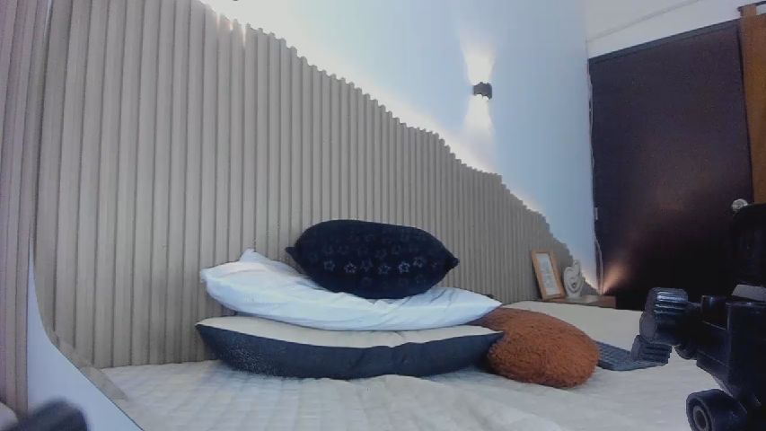 Annie_redhead live
