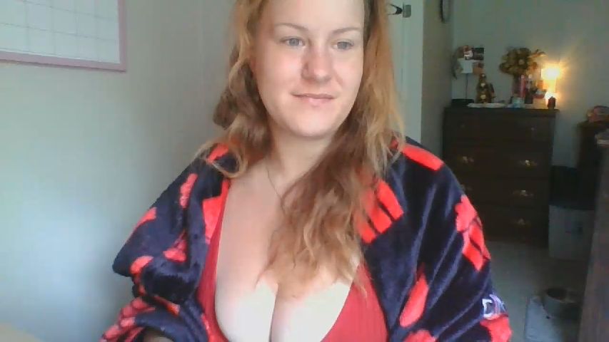 AddyE's MyFreeCams show and profile