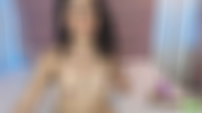Caro_Velez live