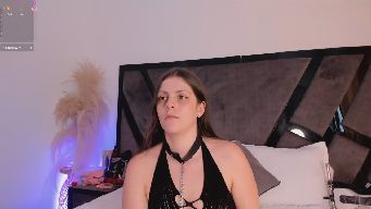 Melisabostton - HI GUYS IF YOU WANT TO MAKE ME HORNY AND REALLY WET, MY FAVORITE VIBRATION IS 20 TK 😋😈💦 10 SECONDS ULTRA HIGH