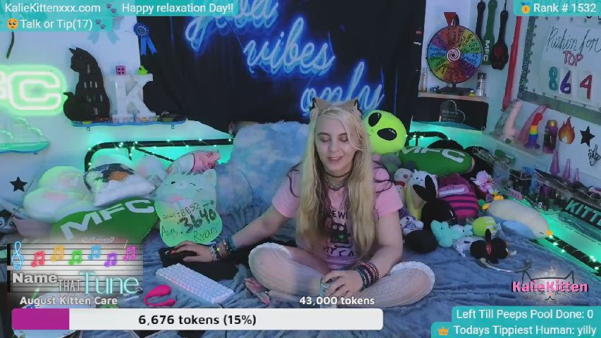 KalieKitten's MyFreeCams show and profile