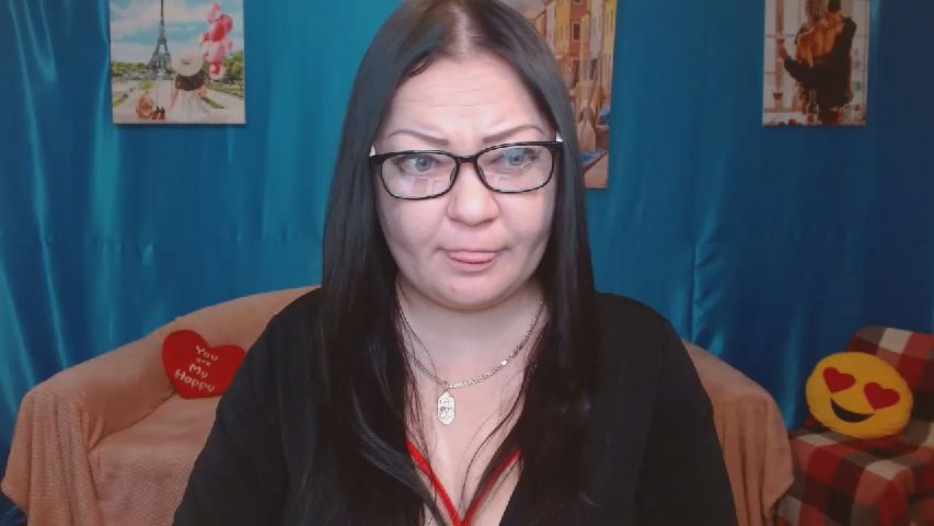 SincereSmile's MyFreeCams show and profile