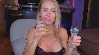 Smart_Cat - Lovense-ON ❤ Tip 5555 if u missMe ❤ 7988 -NaugthyTime💕/Hitachi-750/350-Spin/PRVT-On/*900-shot/wine*69-flash*90-pussytease*60-song*HT=wins Video Call