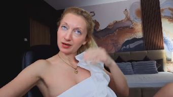 NataliBitton - Bonjour!Levels that get me hotter mood 22,44,66,88,222,444,666,777,888,make me Squirt!