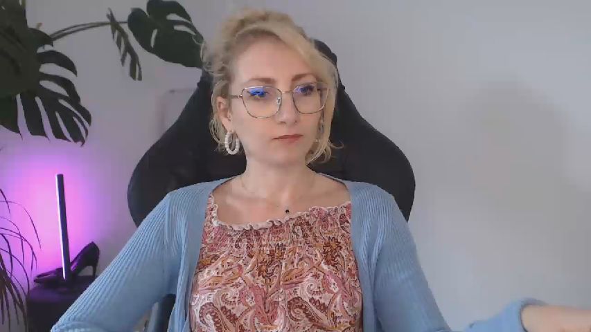 Cinderellaxo live